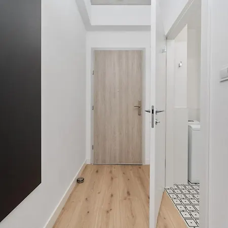 Piekarnia Zywa Kultura Atmospheric In By Renters * ヴロツワフ