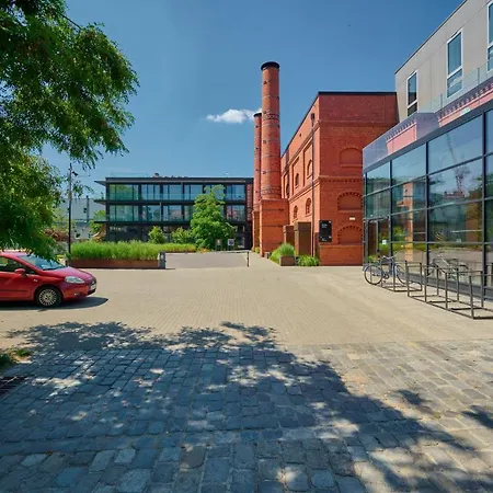 Piekarnia Zywa Kultura Atmospheric In By Renters * ורוצלב