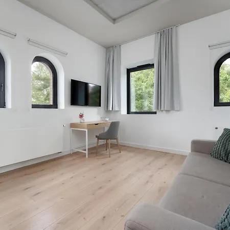 Piekarnia Zywa Kultura Atmospheric In By Renters דירה ורוצלב