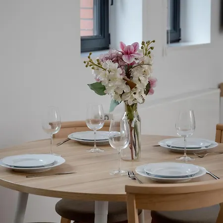 דירה Piekarnia Zywa Kultura Atmospheric In By Renters