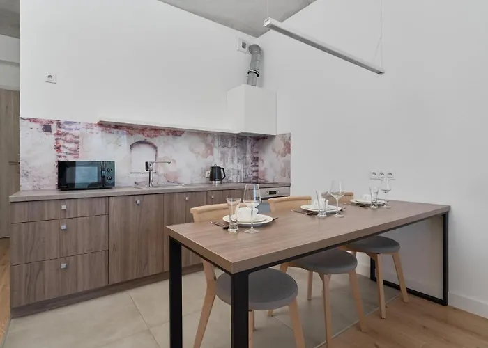 Piekarnia Zywa Kultura Atmospheric In By Renters Apartamento *