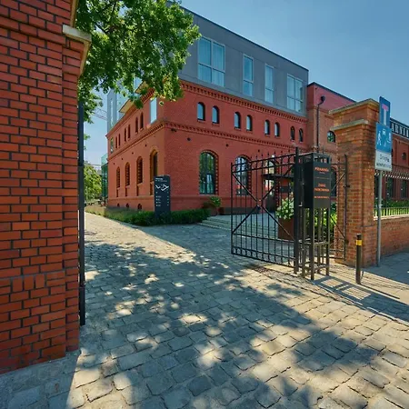 Appartement Piekarnia Zywa Kultura Atmospheric In By Renters