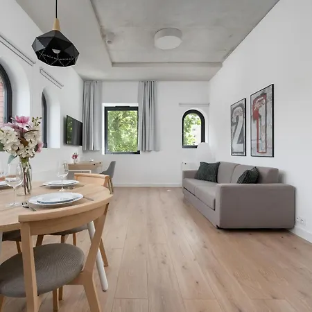 Piekarnia Zywa Kultura Atmospheric In By Renters Apartmán *