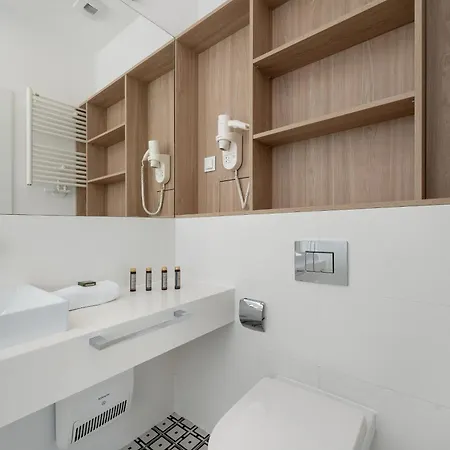 Piekarnia Zywa Kultura Atmospheric In By Renters Apartmán