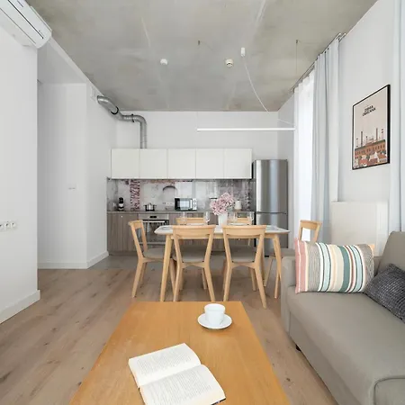 Apartmán Piekarnia Zywa Kultura Atmospheric In By Renters Vratislav