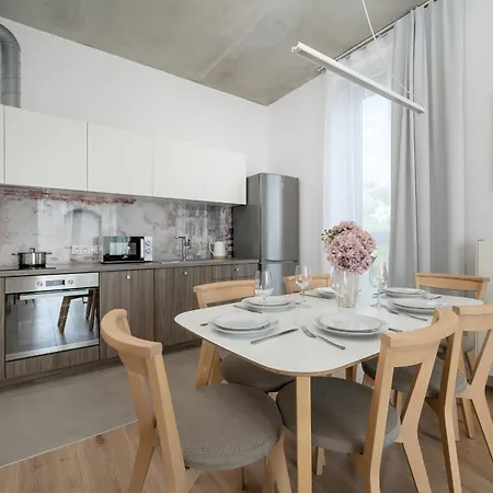 Piekarnia Zywa Kultura Atmospheric In By Renters Apartmán Vratislav